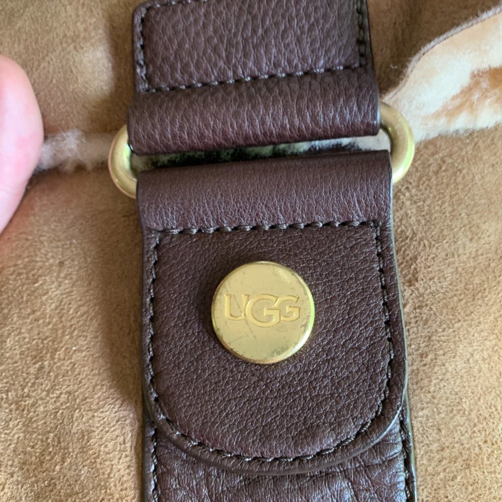 Donated - Vintage UGG Australia Crossbody Bag - Picture 3 of 6